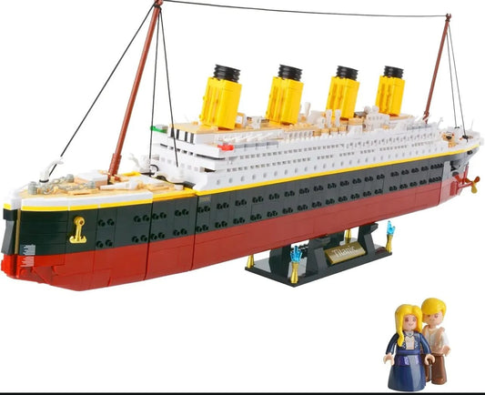 Lego Titanic 2-in-1 1607 PIeces