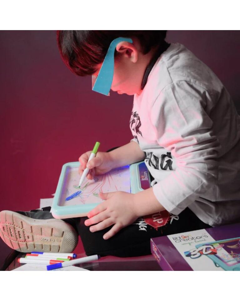 Little Creators 3D Magic Drawing Board – Kids 3D Art & Drawing Set