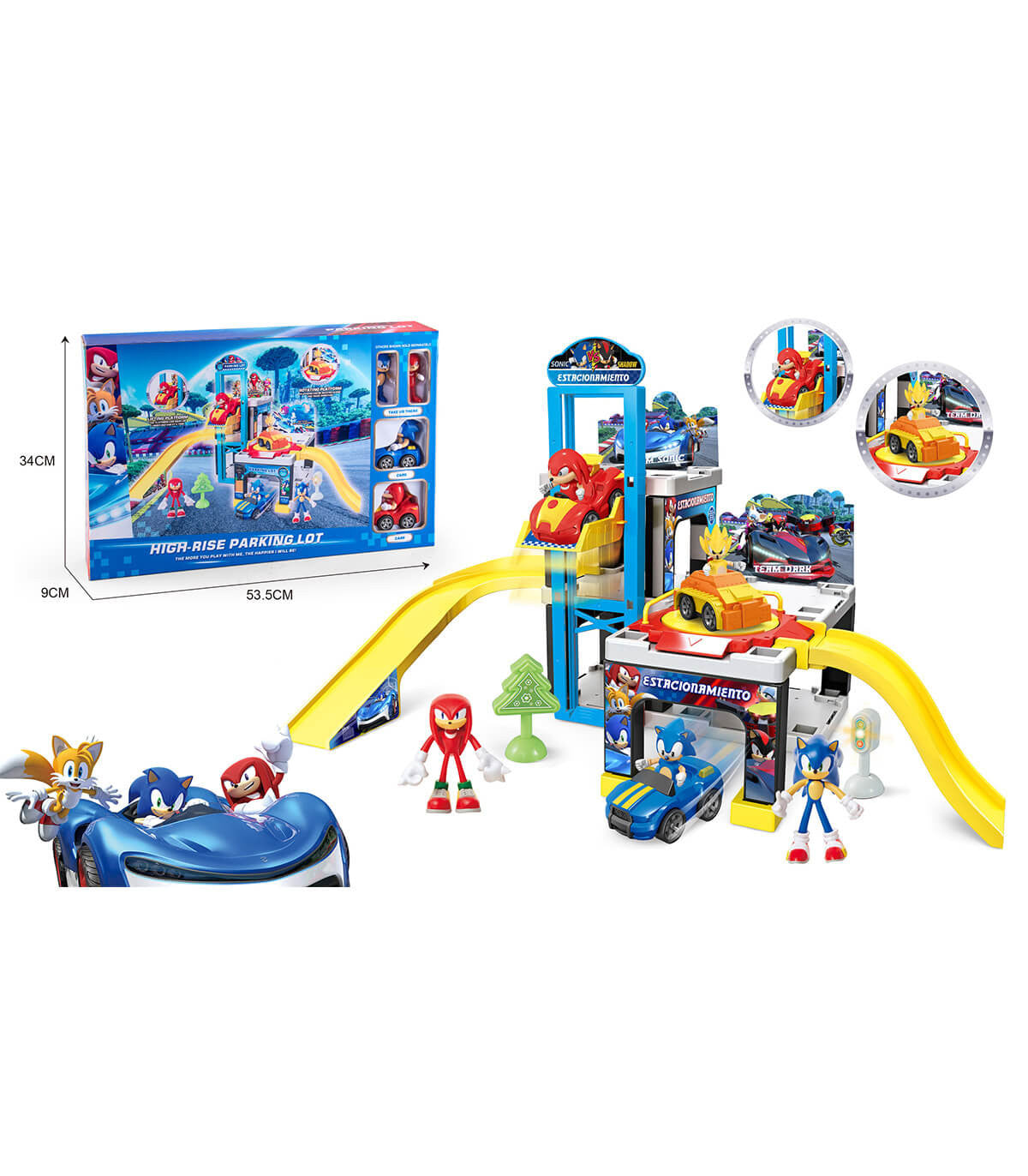 LARGE SONIC PARKING LOT WITH 2 CARS AND 2 HERO FIGURES