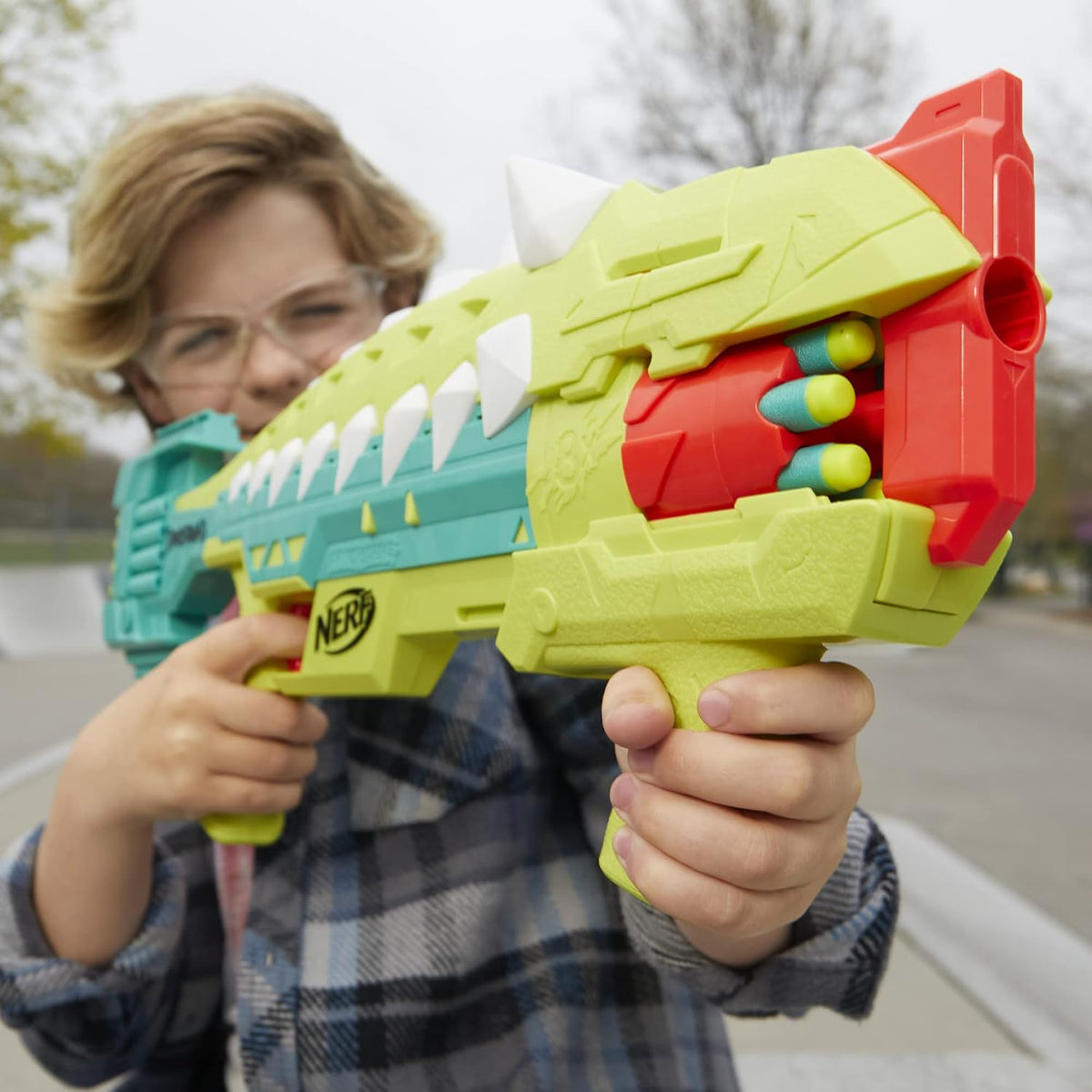 NERF DinoSquad Armorstrike Dart Blaster – 16 Elite Darts