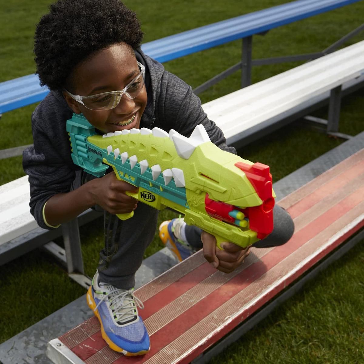 NERF DinoSquad Armorstrike Dart Blaster – 16 Elite Darts