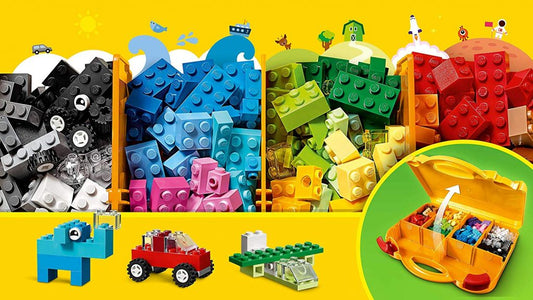 LEGO Classic – Creative Suitcase