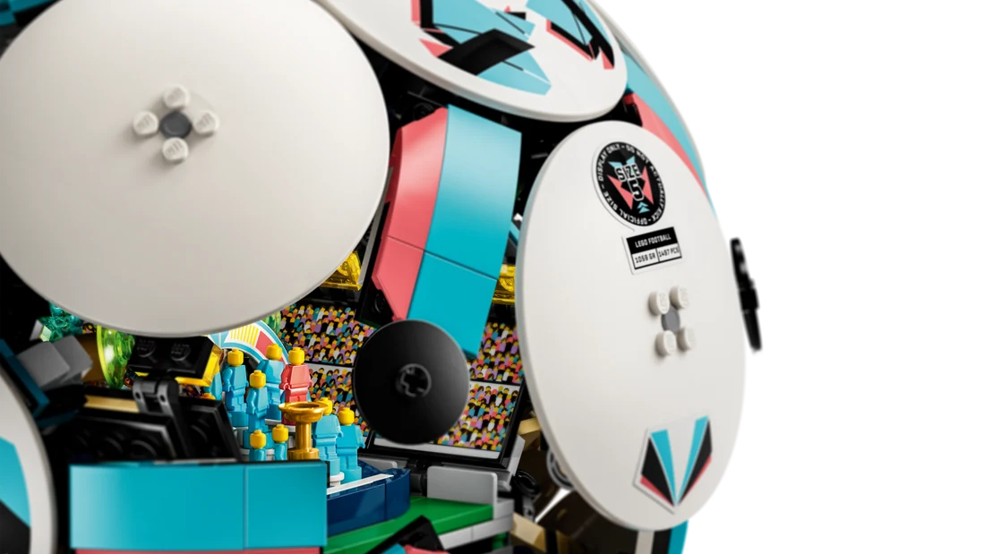 LEGO Editions Soccer Ball 43019 – Collectible Football Building Set, 1,498 Pieces