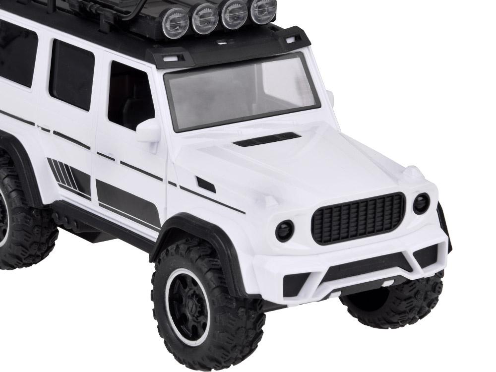 Off-road vehicle with an opening trailer + HORSE