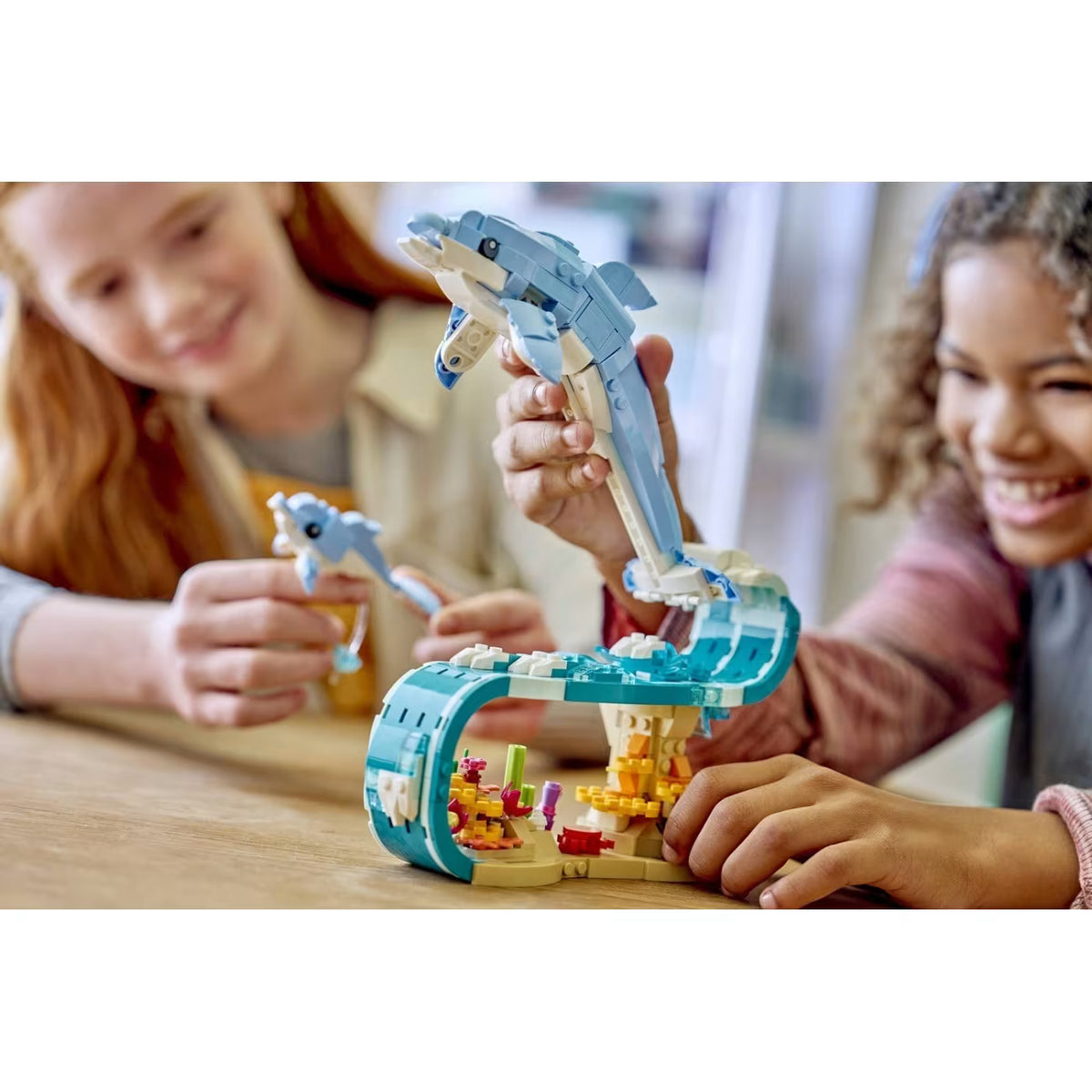 LEGO Creator 3-in-1 Beautiful Dolphins 31385 | 542 Pieces