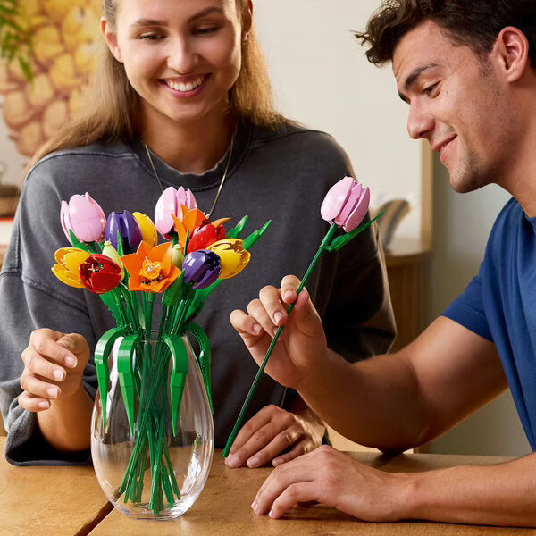 LEGO Botanicals Tulip Bouquet 11501 – 576 Pieces